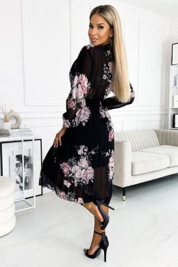 449-3 CARLA Plisowana sukienka midi z guziczkami i długim rękawkiem - RÓŻE na czarnym tle